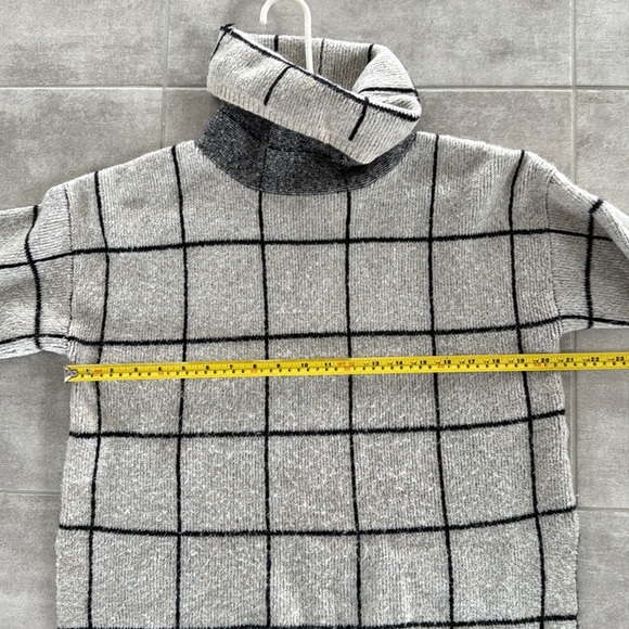 Madewell Women's Windowpane Turtleneck Sweater Grey/Off-White/Black - Size M - Picture 8 of 8